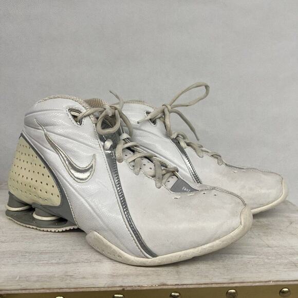 Vintage Nike Shox Revolution Womens Training Shoes Sz 9 Silver White 311233-101 - Picture 6 of 12